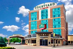  - Courtyard by Marriott Hotel Niagara Falls