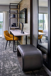  - Marriott Hotel North Indianapolis - I-465, Exit 33