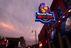  - Crowne Plaza Hotel Memphis - I-40, Exit 1 & 1A