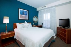  - Residence Inn by Marriott Olathe - I-35, Exit 220