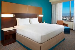  - Residence Inn by Marriott Airport Los Angeles