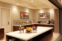  - Residence Inn by Marriott Airport Los Angeles