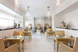  - JW Marriott Hotel Los Angeles