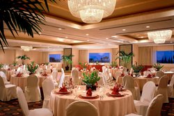  - Courtyard by Marriott Sherman Oaks - I-405, Exit 63A