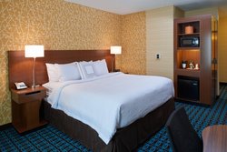  - Fairfield Inn & Suites by Marriott Troy - I-75, Exit 65