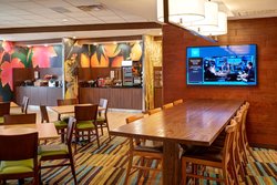  - Fairfield Inn & Suites by Marriott Troy - I-75, Exit 65