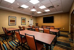  - Fairfield Inn & Suites by Marriott Benton - I-30, Exit 118