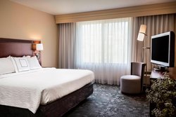  - Courtyard by Marriott Shawnee - I-435, Exit 5