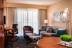  - Courtyard by Marriott Shawnee - I-435, Exit 5