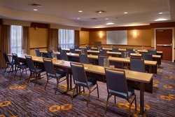  - Courtyard by Marriott Shawnee - I-435, Exit 5