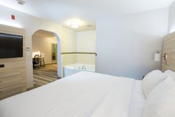  - Holiday Inn Express & Suites Utica