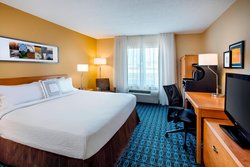 - Fairfield Inn & Suites by Marriott Merrillville - I-65, Exit 253