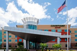  - Courtyard by Marriott Maple Grove - I-94 & I-694, Exit 28