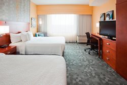  - Courtyard by Marriott Maple Grove - I-94 & I-694, Exit 28