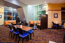  - Courtyard by Marriott Maple Grove - I-94 & I-694, Exit 28
