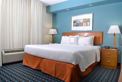  - Fairfield Inn & Suites by Marriott Effingham - I-57 & I-70, Exit 160