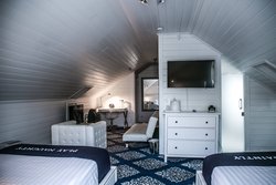  - Saint Hotel Key West