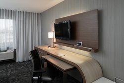  - Courtyard by Marriott Vacaville - I-80, Exit 56