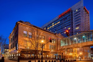 louisville marriott hotel downtown exterior kentucky hotels ky