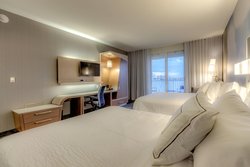  - Courtyard by Marriott Hotel Madeira Beach