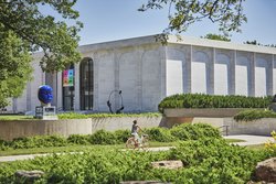  - Graduate Hotel Downtown Lincoln