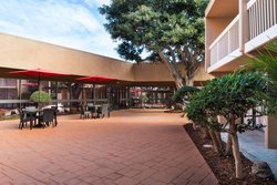 - Courtyard by Marriott Hotel Oxnard