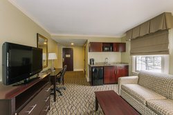  - Holiday Inn Express Merrimack