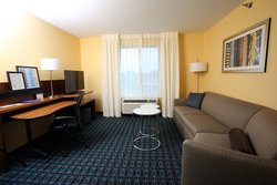  - Fairfield Inn & Suites by Marriott East Grand Forks