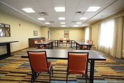  - Fairfield Inn & Suites by Marriott East Grand Forks