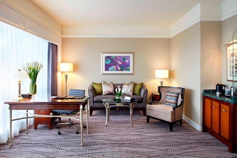 JW MARRIOTT SURABAYA HOTEL - Photo 4