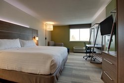  - Holiday Inn Express & Suites Wapakonet - I-75, Exit 111