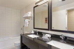  - Fairfield Inn & Suites by Marriott Belleville