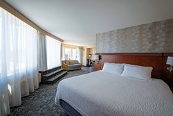  - Courtyard by Marriott Hotel Downtown Halifax