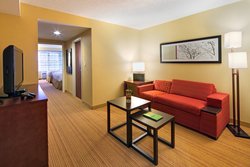  - Courtyard by Marriott Hotel London