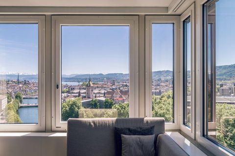 ZURICH MARRIOTT HOTEL - Photo 19
