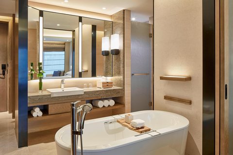 HANGZHOU MARRIOTT QIANJIANG - Photo 17