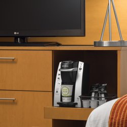  - Holiday Inn Southwest Viking Sunset Hills - I-44, Exit 277B