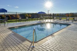  - Fairfield Inn & Suites by Marriott Martinsburg - I-81, Exit 13