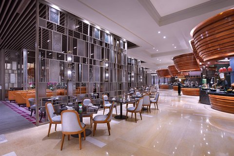 THE RITZ-CARLTON MEGA KUNINGAN - Photo 5