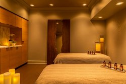  - Four Seasons Hotel Las Vegas