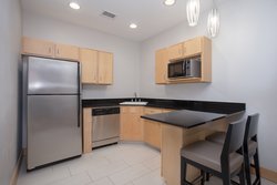  - Holiday Inn Express & Suites Amarillo - I-40, Exit 68B