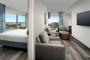 atlanta springhill marriott suites downtown