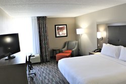  - Holiday Inn Express Woodstock - I-81, Exit 283