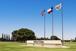  - Holiday Inn Express & Suites Midland