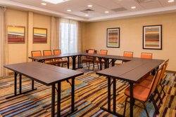  - Fairfield Inn & Suites by Marriott Huntington - I-64, Exit 11