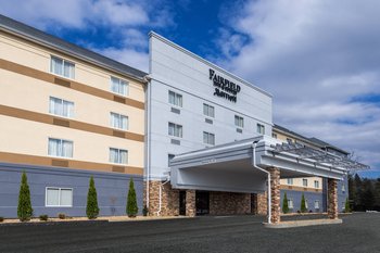 Fairfield by Marriott Uncasville Mohegan Sun Area