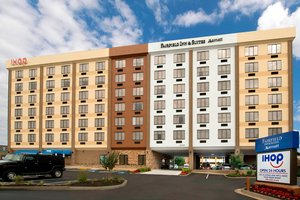 alexandria fairfield suites inn marriott landmark