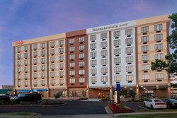  - Fairfield Inn & Suites by Marriott Landmark Alexandria - I-395, Exit 3 & 3B