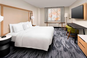fairfield landmark suites inn alexandria marriott