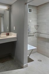  - Marriott Hotel Burlington - I-95, Exit 51